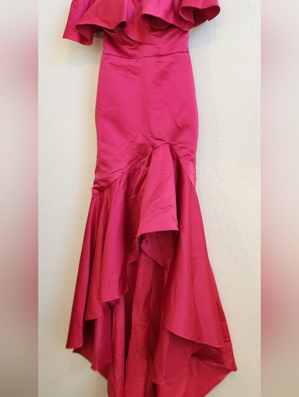 Fuchsia One-Shoulder Ruffle Mermaid Gown - Picture 3 of 10